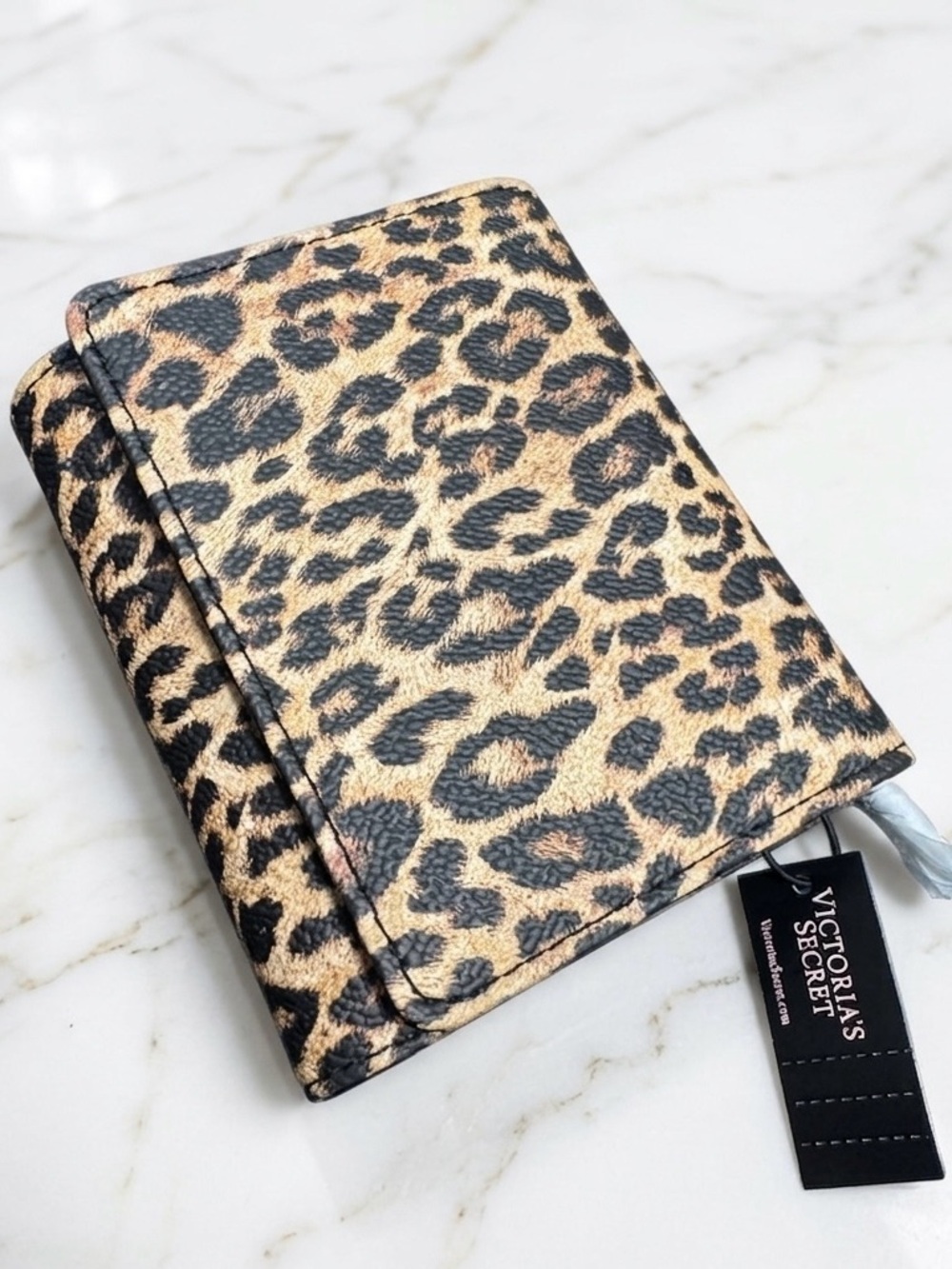 VICTORIA'S SECRET Small Flap Wallet